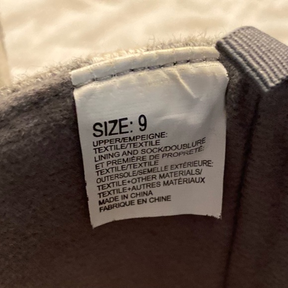 Gymboree Fair Isle Sparkle Sweater Boots - Picture 6 of 9